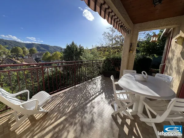 Maison 5 pièces 154 m² 