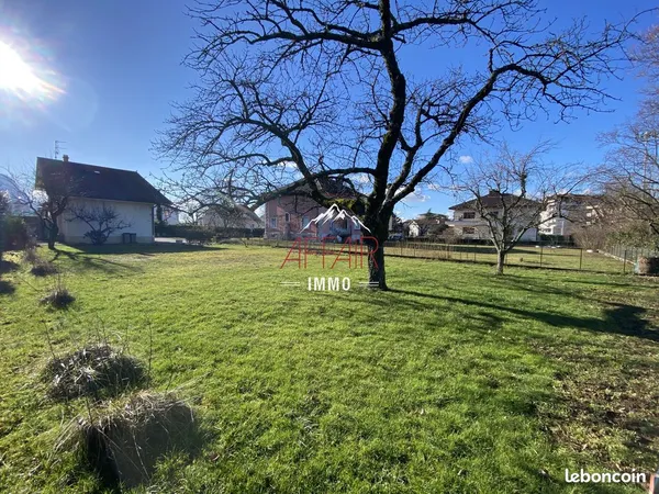 Terrain 586 m² Gaillard 