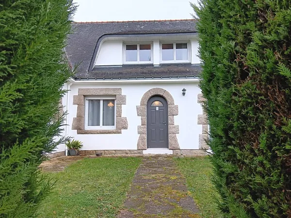 Maison 7 pièces 141 m² 