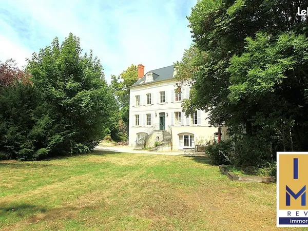 Maison 11 pièces 458 m² 