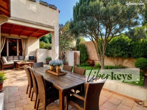 Maison 8 pièces 176 m² 