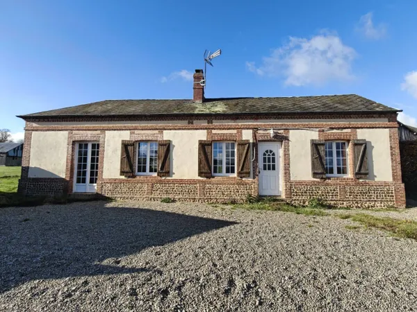 Maison de plain-pied 2 pièces 61 m² 