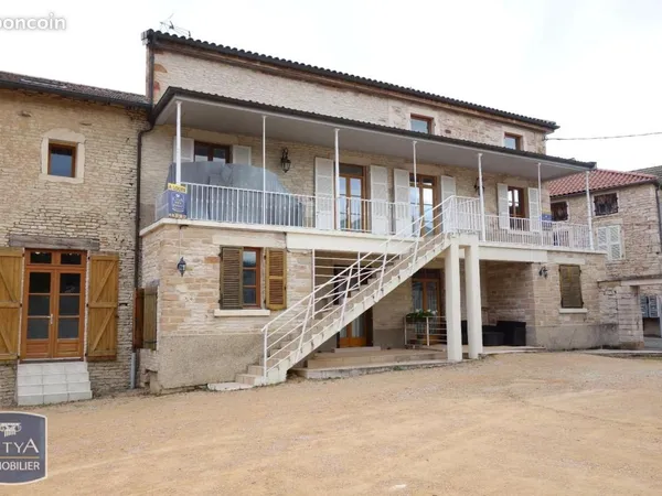 Duplex 3 pièces 110 m² 