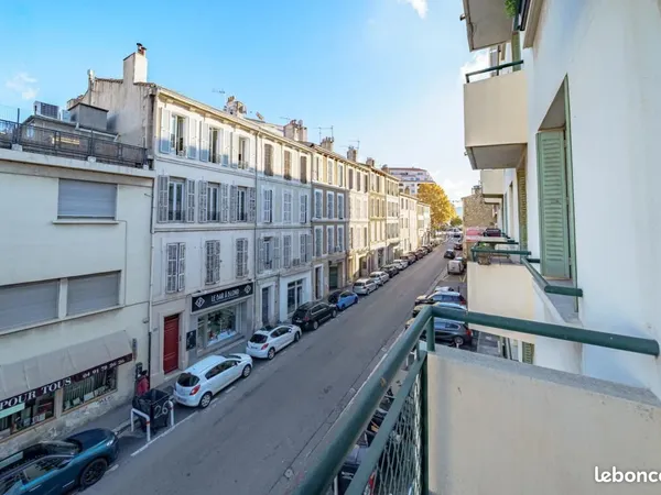 Appartement 5 pièces 70 m² 