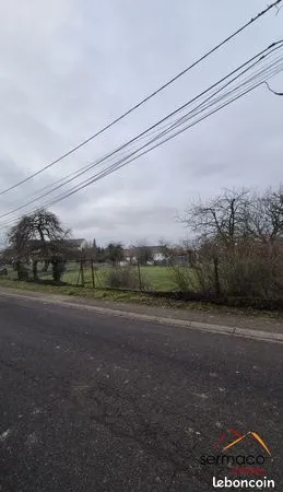 Terrain 675 m² 