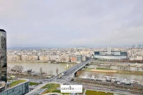 Appartement 4 pièces 97 m² 