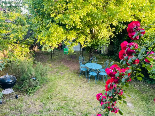 Belle maison 160 m2/5 ch., esprit campagne à la ville, Barrière de Bègles, 10 min de la gare de 
