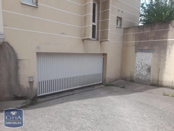 Parking - Garage Location Chambéry   68€