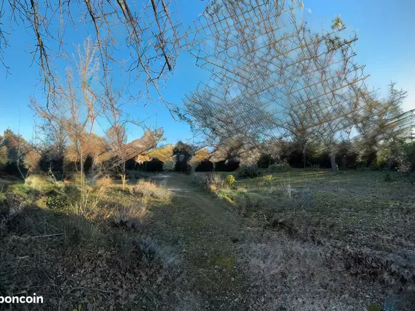 Terrain 1100m2 