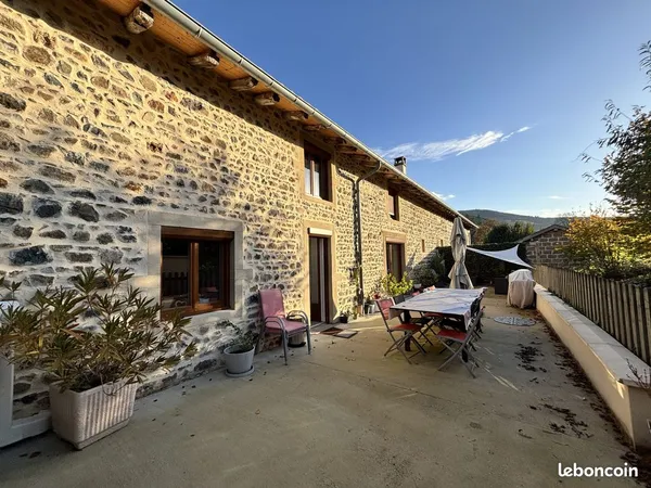 Maison 9 pièces 180 m² 