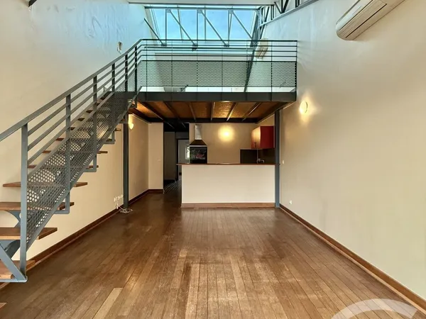 Appartement 3 pièces 77 m² 