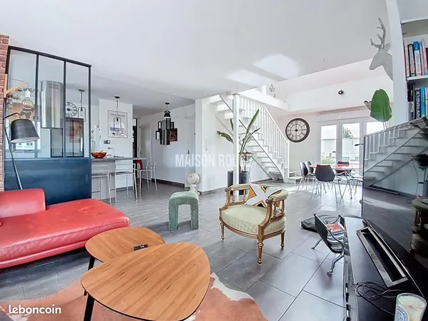 Duplex 5 pièces 133 m² 