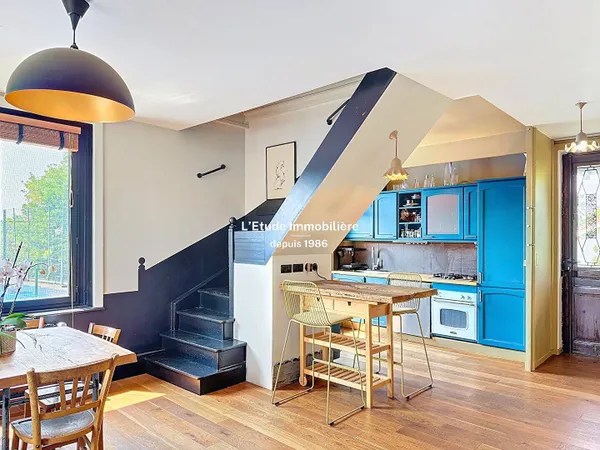 Duplex 6 pièces 65 m² 