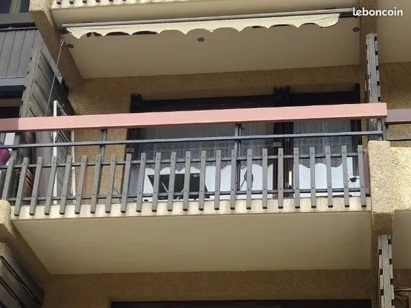 STUDIO ETE/HIVER 80000 euros 