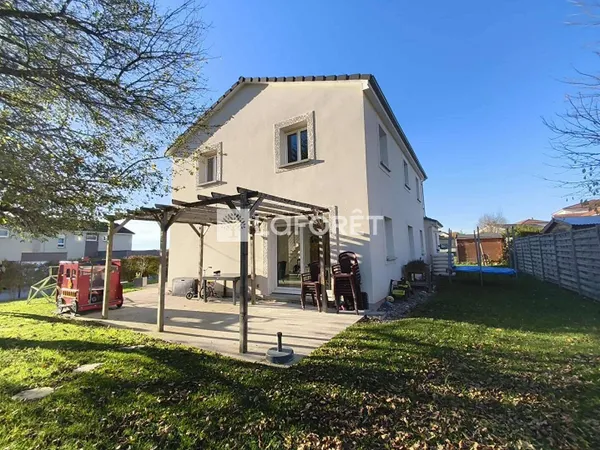 Maison 7 pièces 148 m² 