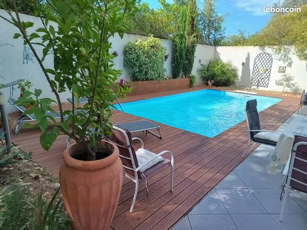 A vendre superbe maison 4 chambres + piscine 