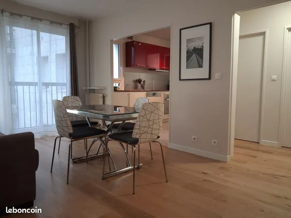 Location Appartement T2 meublé, à louer Paris 15 (Paris 75) 