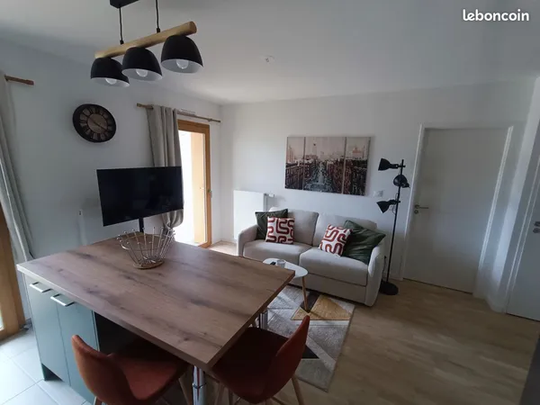 A louer appartement T2 neuf Versailles 