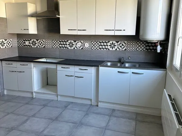À Louer Maison T3 avec Garage 