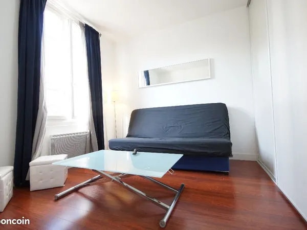 Studio 1 pièce 22 m² 