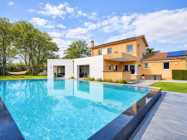 Maison 8 pièces 290 m² 