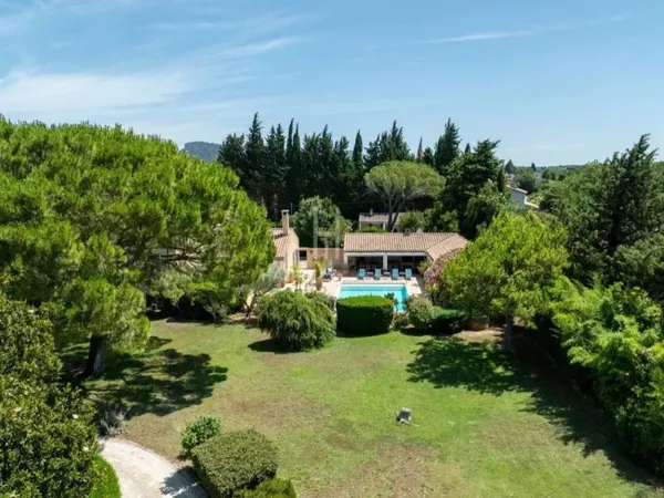Propriété familiale Alpilles Sud 