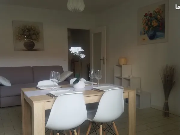 Charmant studio meublé 