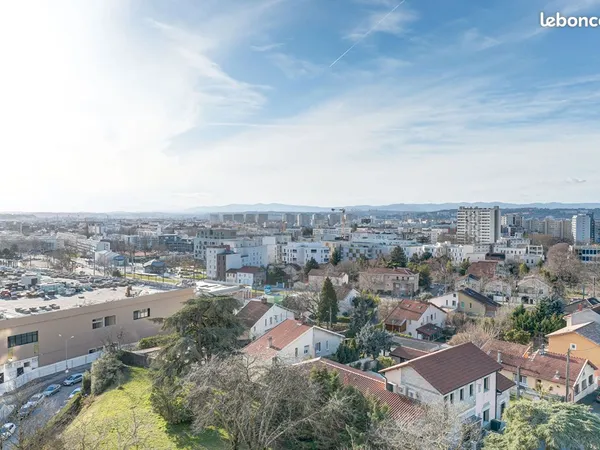 Appartement 4 pièces 74 m² 