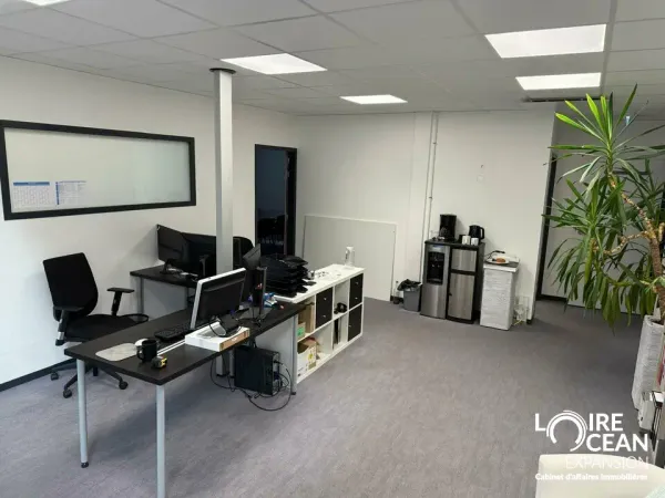 BUREAUX A LOUER 