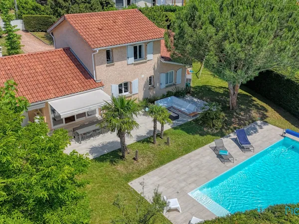 Loue maison 170m² 
