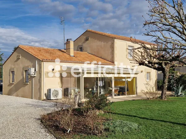Maison 6 pièces 160 m² 