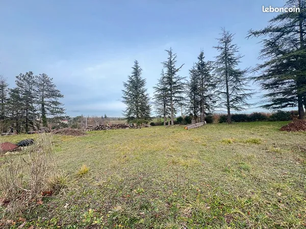 Terrain 1542 m² AUREVILLE 