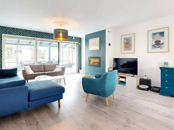 Maison 8 pièces 144 m² 