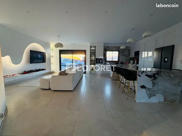 Maison 4 pièces 108 m² 