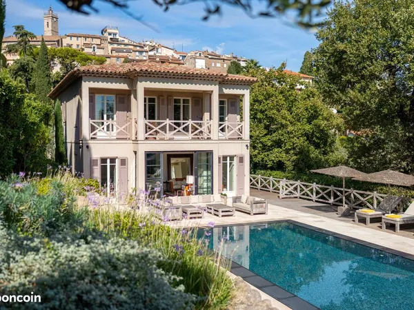 Propriété 9 pièces 520 m² 