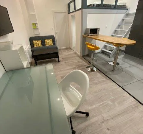 Appartement 1 pièce 30 m² 