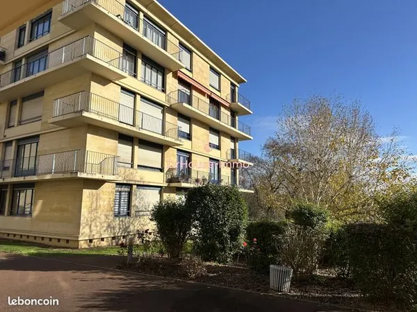 Appartement 4 pièces 74 m² 