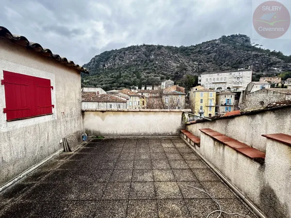 Appartement 2 pièces 67 m² 