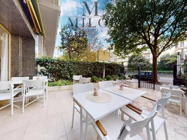 Local 43 m² 