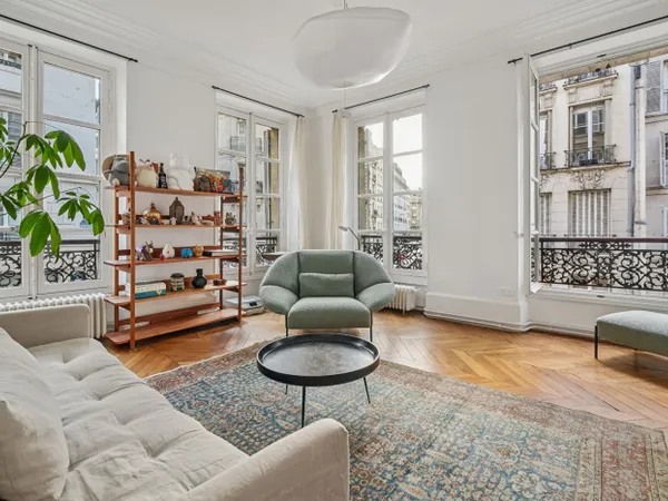 Paris 7ème - Bon Marché / Vaneau - 95m2 - 4 pièces 