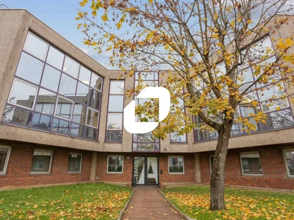 Bureaux 303 m² 