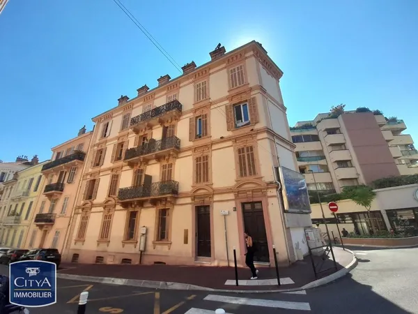 Appartement 3 pièces 69 m² 