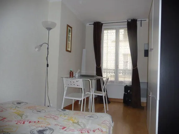 Studio 1 pièce 19 m² 