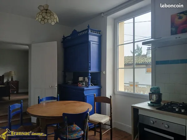 Maison 9 pièces 177 m² 
