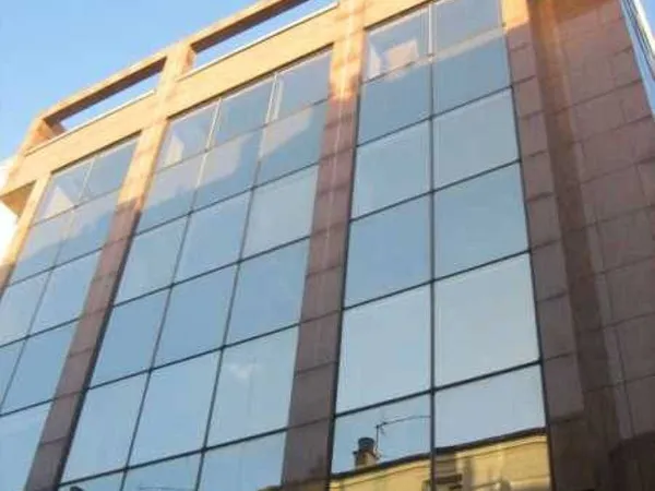 Bureaux 451 m² 
