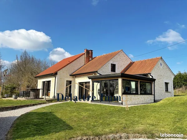Propriété 8 pièces 178 m² 