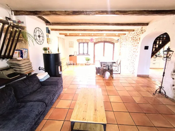 Maison Bloye 6 pièce(s) 174.41 m2 