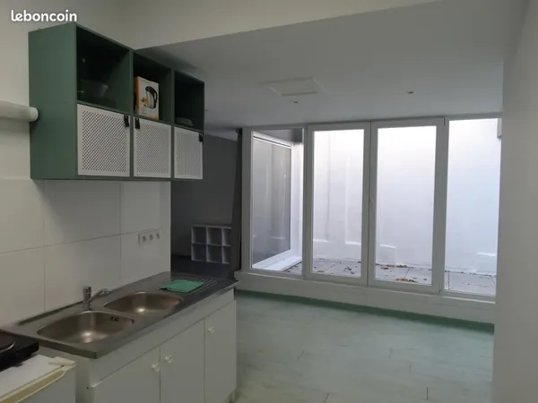 Appartement 1 pièce 41 m² 