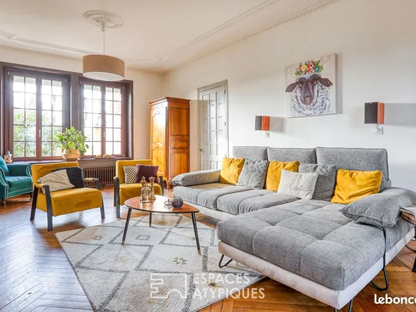 Maison 11 pièces 278 m² 