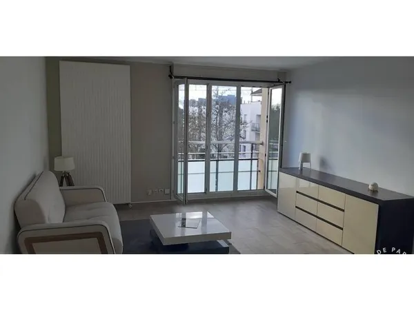 Bureau 4 pièces 80 m² 